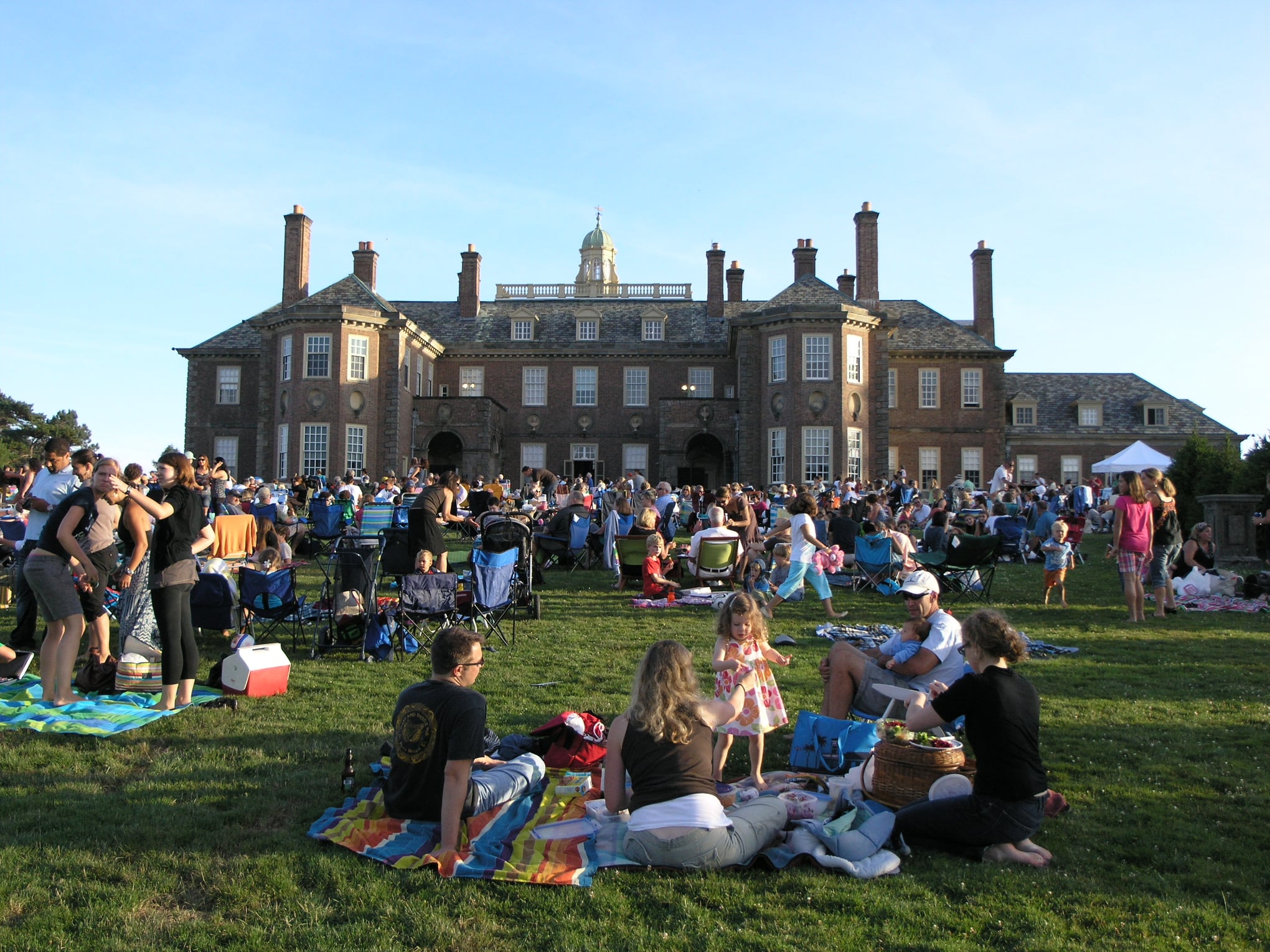 People at a summer concert at Castle Hill